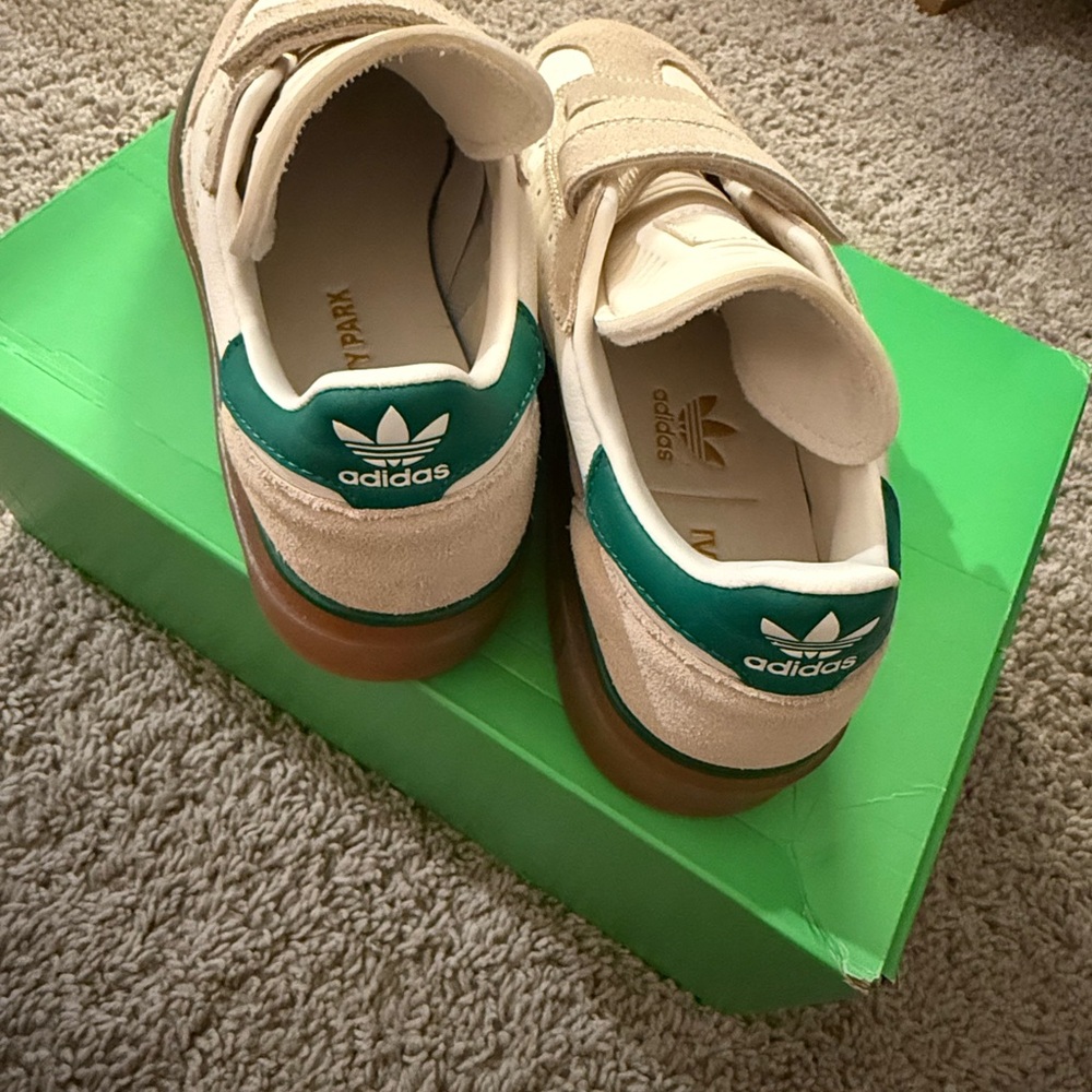 Adidas x Ivy Park Super Sleek 3 Strap Sneakers - Picture 4 of 6